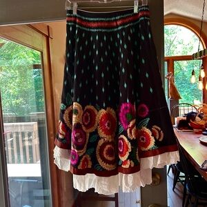 Vintage Rozae Nichols vibrant circle skirt w flounce pull on small. Stunning.